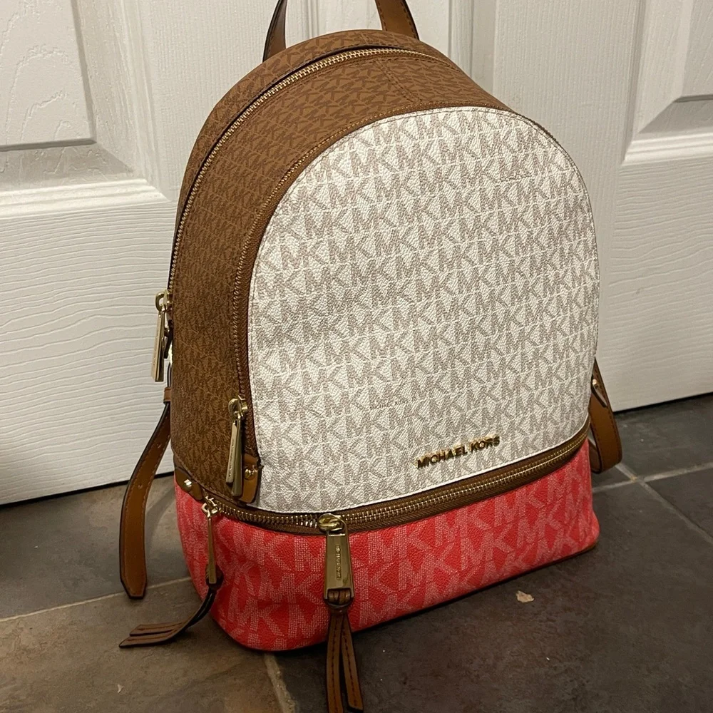 Michael Kors Rhea Zip Medium Backpack - Picture 3 of 8